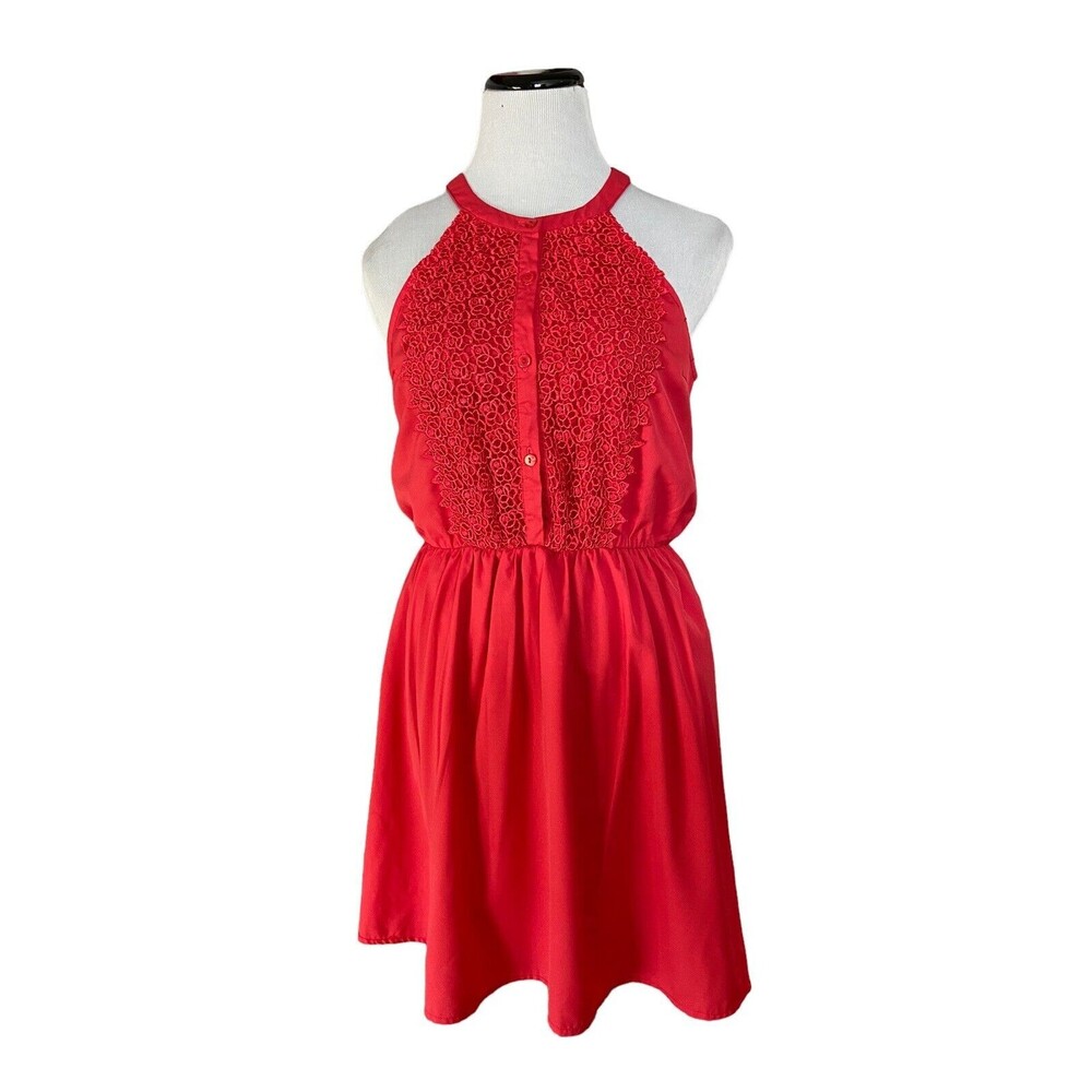 ModCloth Doe & Rae Womens Blouson Dress Size‎ M Red Floral Crochet Buttons Lined